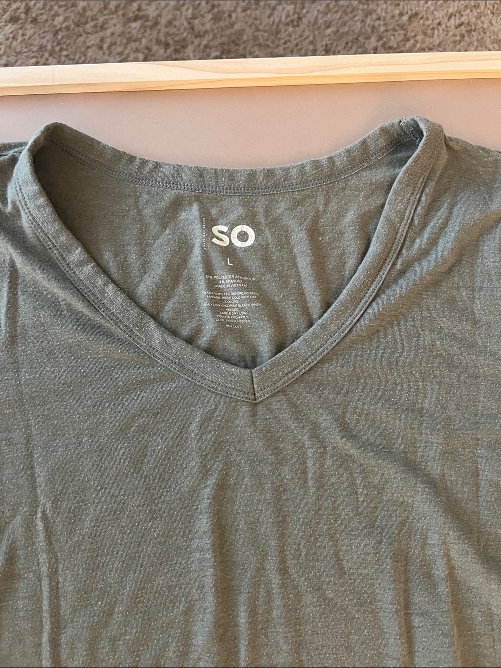 SO Olive Green V-Neck Short Sleeve Tee - Picture 2 of 2